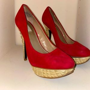 Red Rachel Roy heels size 7.5